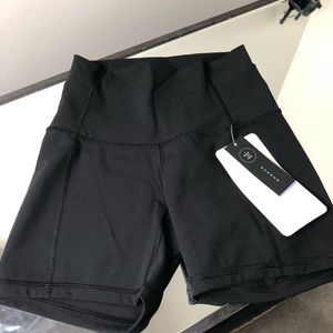 Lulu short